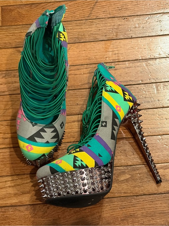 Kush Kouture Shoes - Kush Kouture Spiked Heels, size 10, Green/multi print silver heel